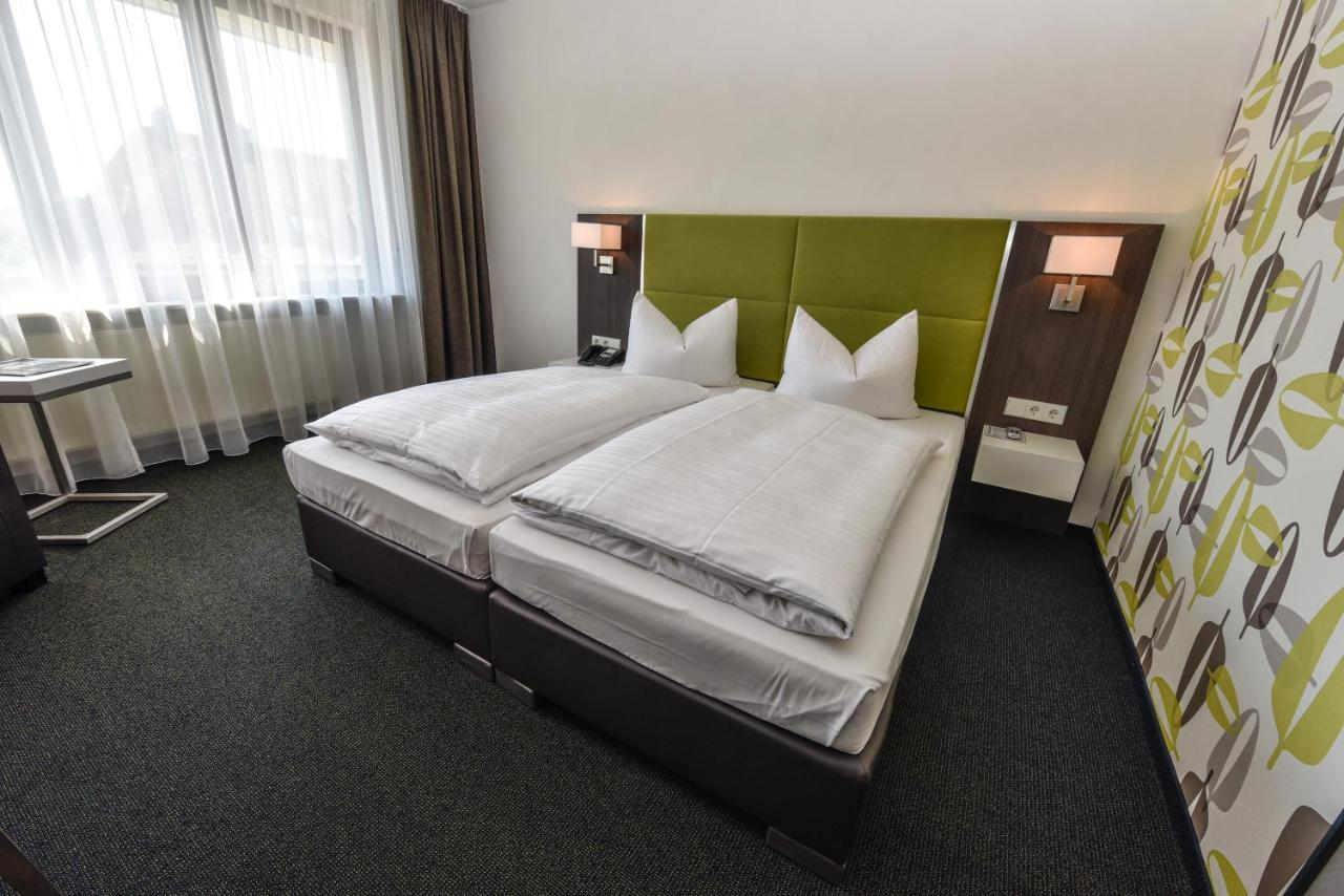 Hotel Vorfelder Валдорф Екстериор снимка