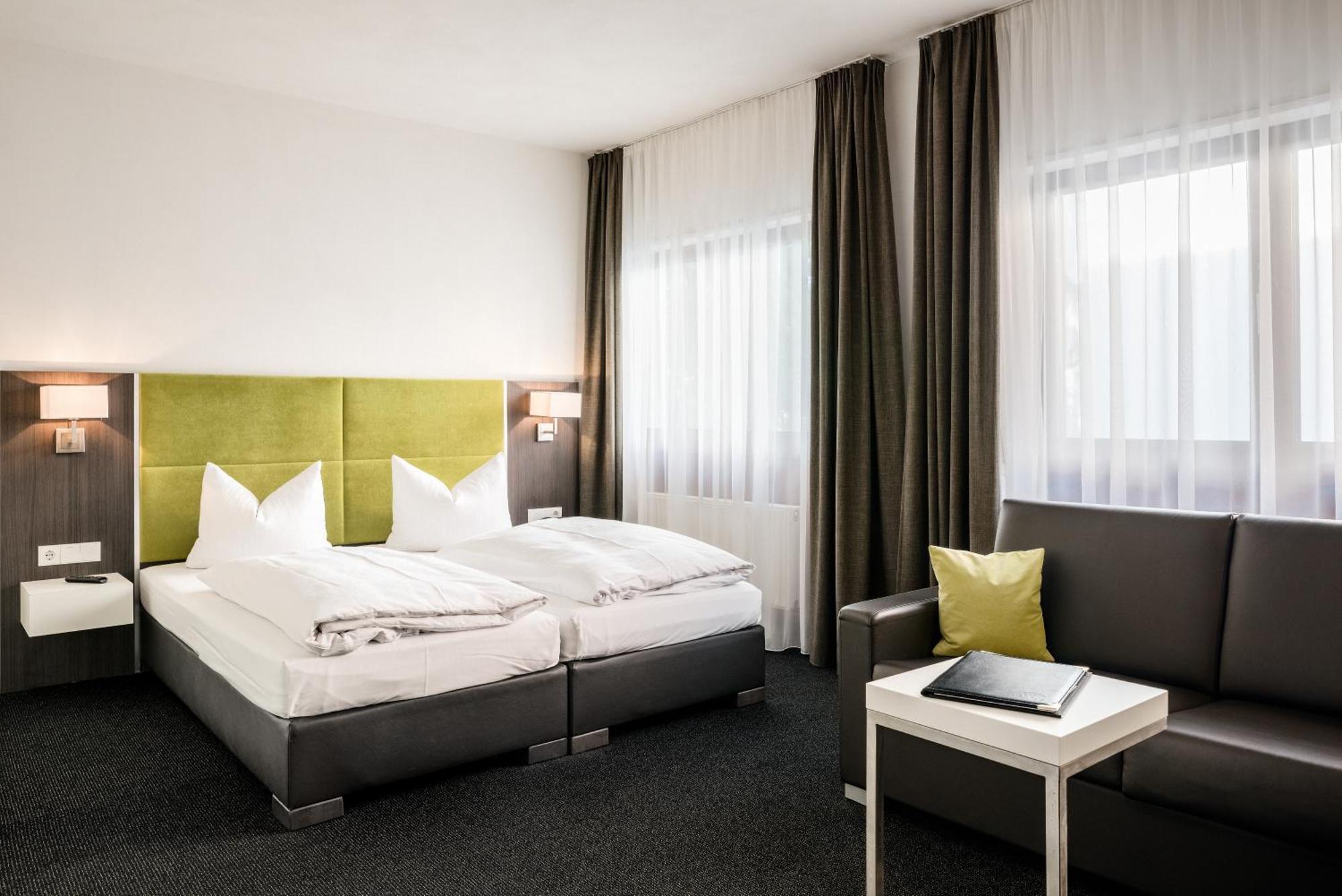 Hotel Vorfelder Валдорф Екстериор снимка